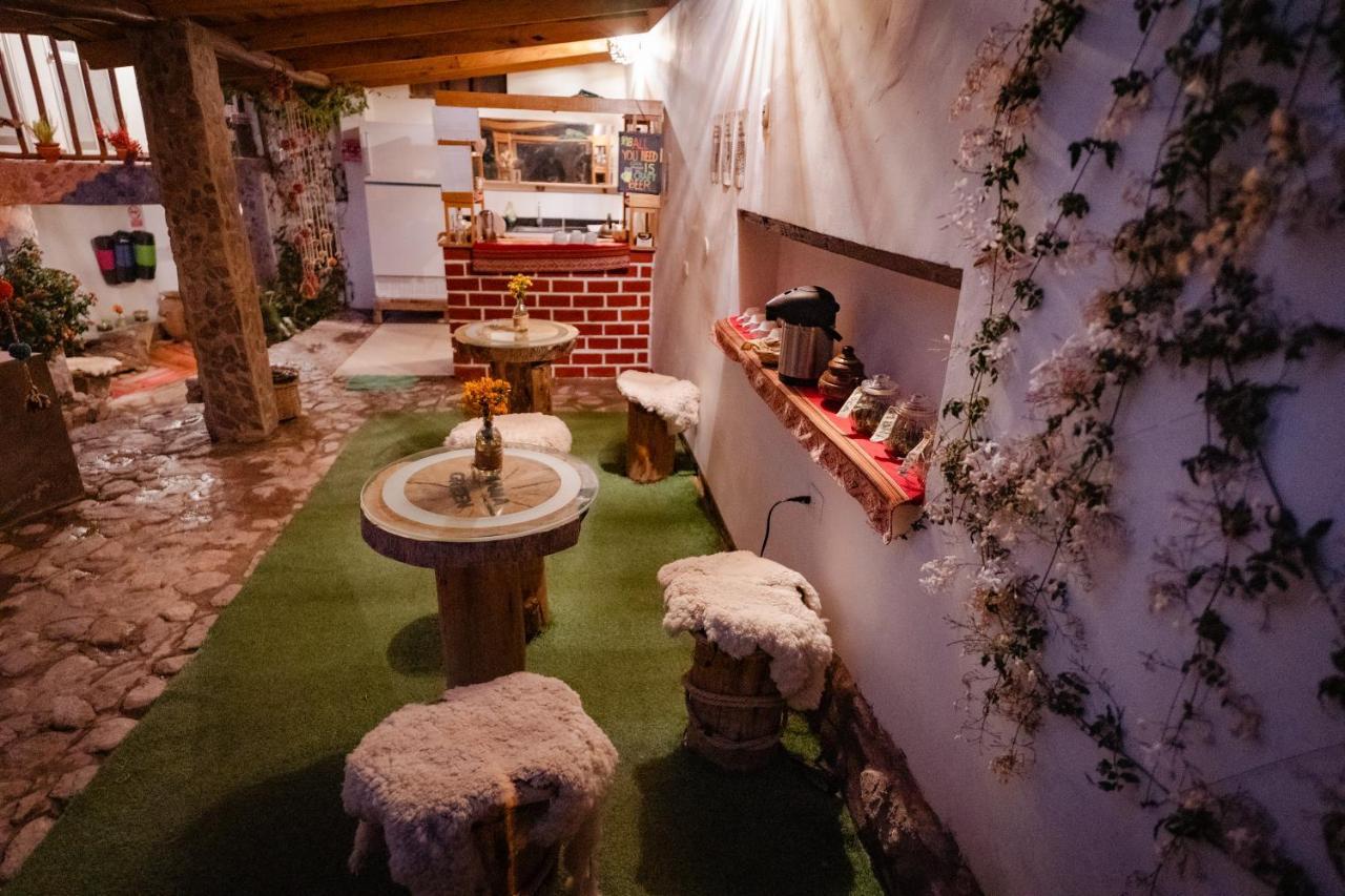 Mama Green Ecolodge & Permaculture Farm อูรูบัมบา ภายนอก รูปภาพ