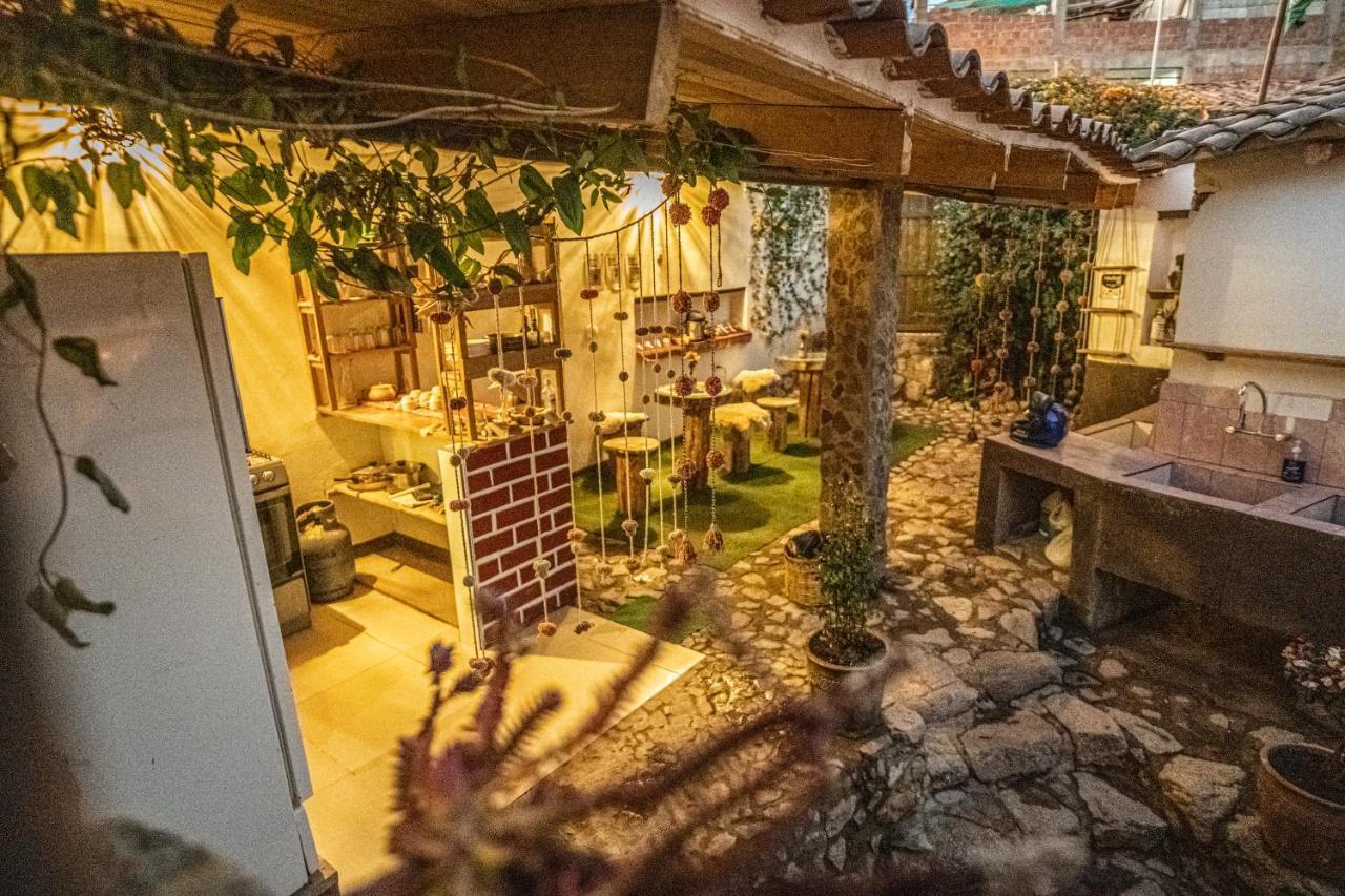 Mama Green Ecolodge & Permaculture Farm อูรูบัมบา ภายนอก รูปภาพ